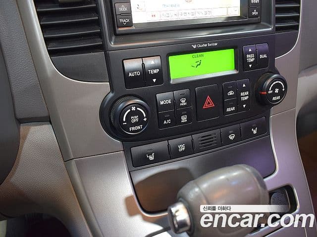 Kia Carnival R топовая версия, 2012 20