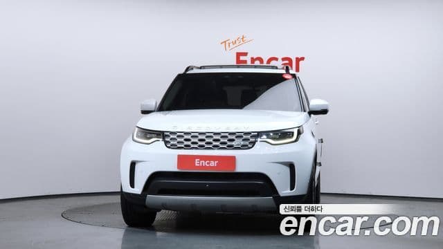 Land Rover Discovery 5 D250 S, 2023 3