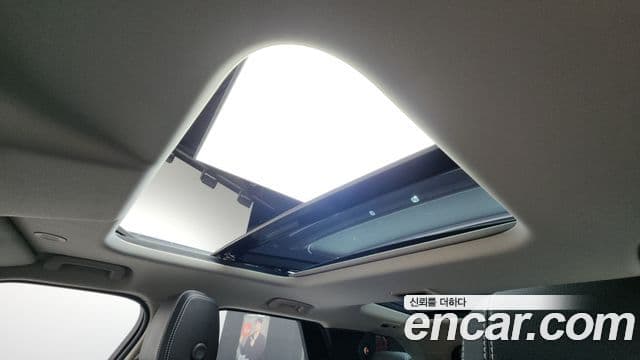 Land Rover Discovery 5 D250 S, 2023 18