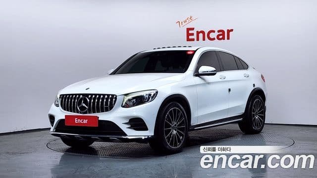 Mercedes-Benz GLC-класс X253 GLC300 4MATIC AMG Line купе, 2019 1