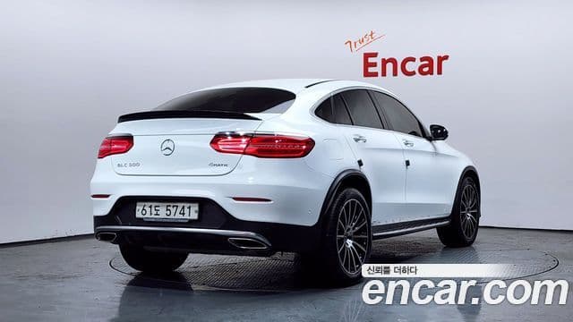 Mercedes-Benz GLC-класс X253 GLC300 4MATIC AMG Line купе, 2019 2