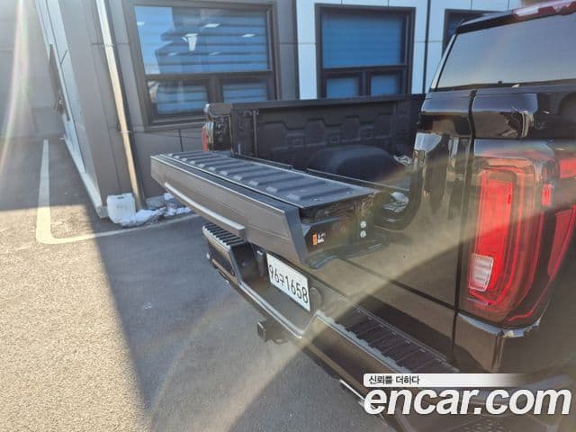 GMC 시에라 드날리-X, 2024 11