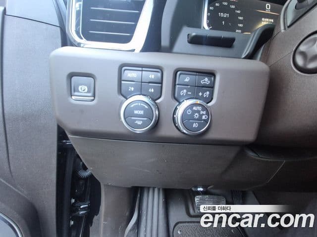 GMC 시에라 드날리-X, 2024 17