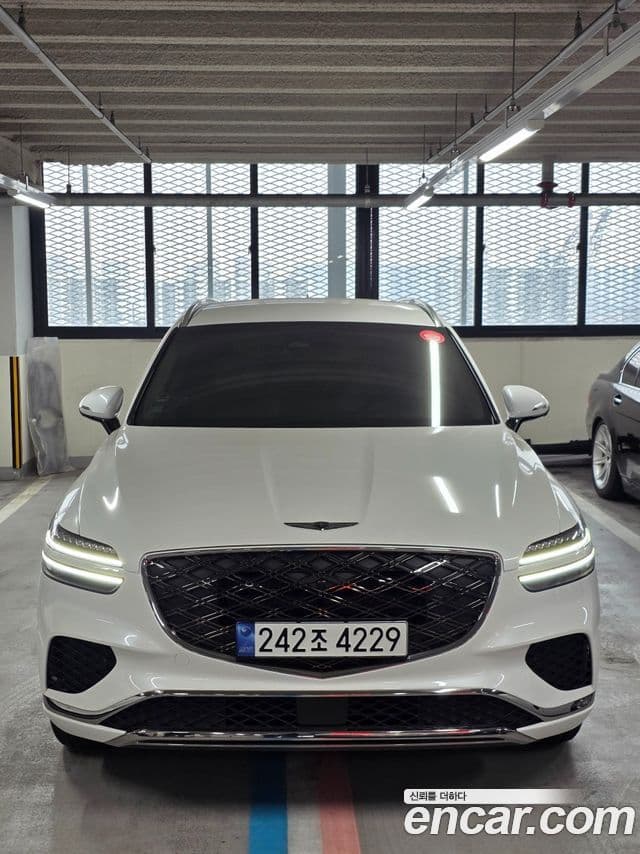 Genesis GV70, 2025 1