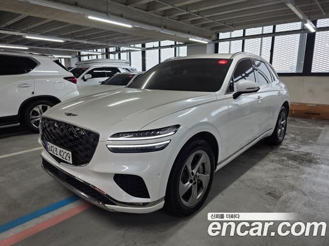 Genesis GV70, 2025 3