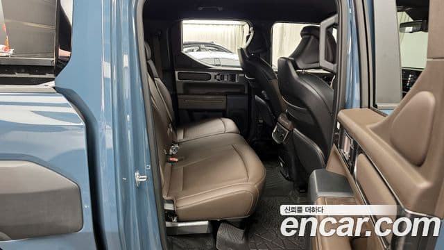 Kia 타스만 Adventure, 2026 12