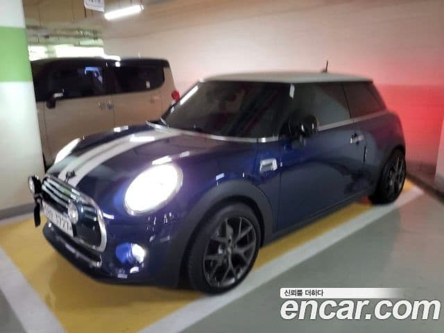 Mini Cooper D 3세대, 2017 2