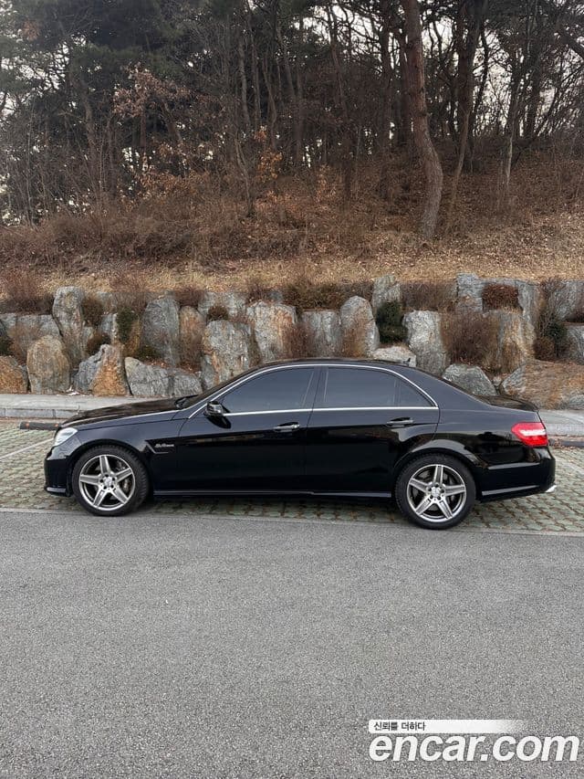 Mercedes-Benz E-класс W212 E63 AMG, 2010 3