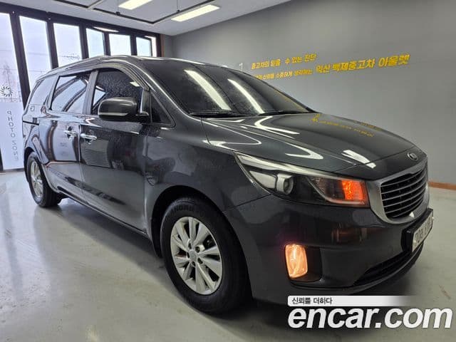Kia All New Carnival Luxury, 2015 1
