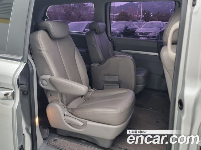 Kia Carnival R топовая версия, 2013 19