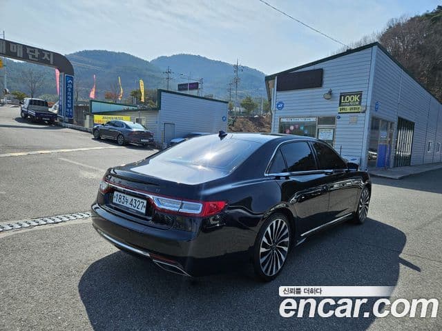 Lincoln Continental 10세대 3.0 Presidential AWD, 2019 3