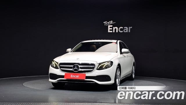 Mercedes-Benz E-класс W213 Avantgarde, 2017 3