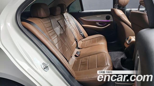 Mercedes-Benz E-класс W213 Avantgarde, 2017 12