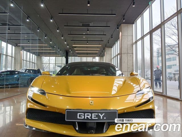 Ferrari SF90 스파이더, 2022 1