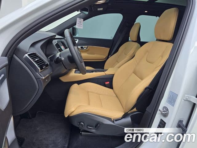 Volvo XC90 2세대 B6 Ultra Bright, 2025 10