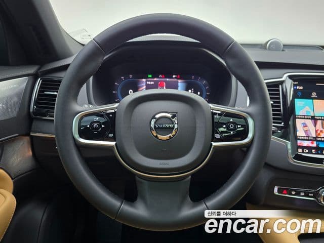 Volvo XC90 2세대 B6 Ultra Bright, 2025 12