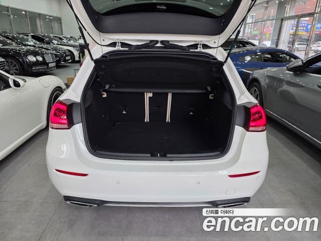 Mercedes-Benz A-класс W177 A220 хэтчбек, 2022 18