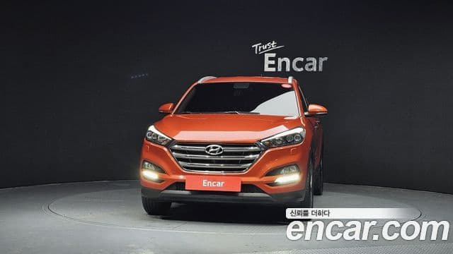 Hyundai All New Tucson бензин 2.0 4WD (экспортная версия), 2016 3