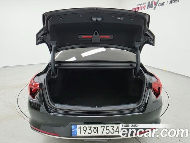 Kia K8 Signature, 2023 18