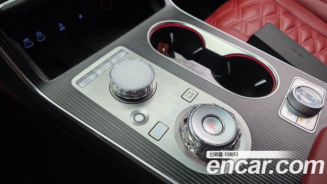 Genesis GV80 купе, 2024 9