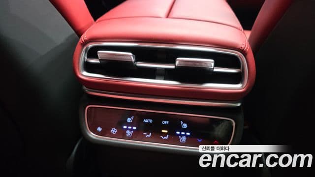 Genesis GV80 купе, 2024 19