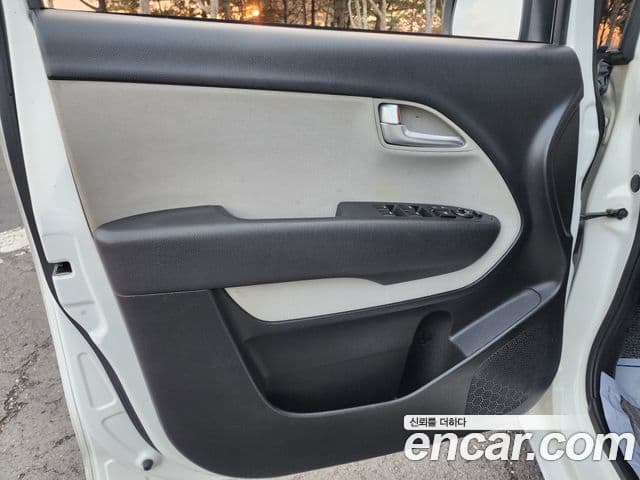 Kia Ray Deluxe, 2015 13