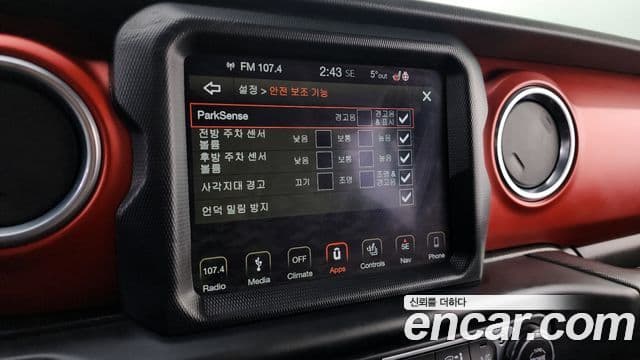 Jeep Wrangler (JL) 2.0 Rubicon high 4도어, 2018 16