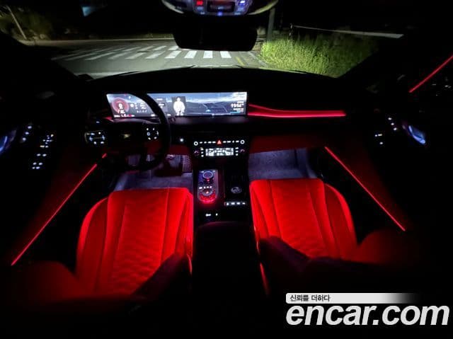 Genesis G80 (RG3) бензин 2.5 турбо AWD, 2025 13