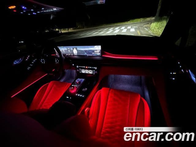 Genesis G80 (RG3) бензин 2.5 турбо AWD, 2025 14