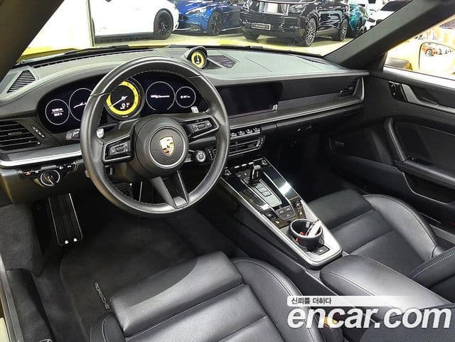 Porsche 911 (992) Carrera кабриолет, 2021 11