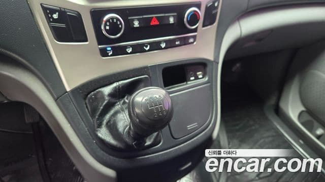 Hyundai Grand Starex Smart, 2018 15
