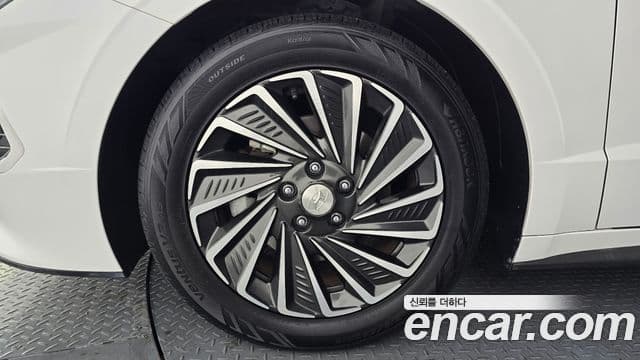 Hyundai Sonata гибрид (DN8) Inspiration, 2020 все фото