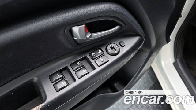 Kia All New Pride Deluxe, 2012 17