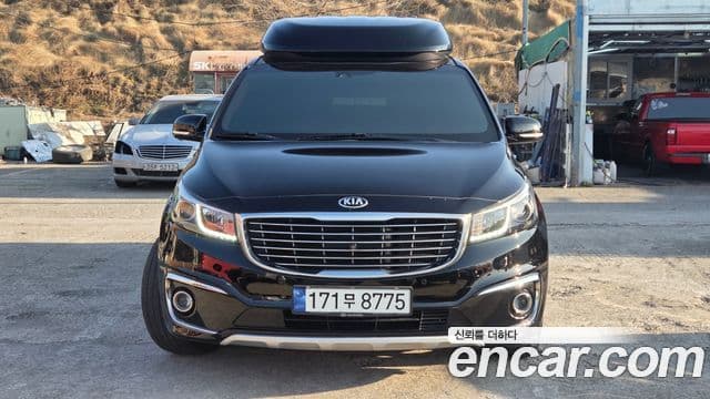Kia All New Carnival Noblesse, 2017 3