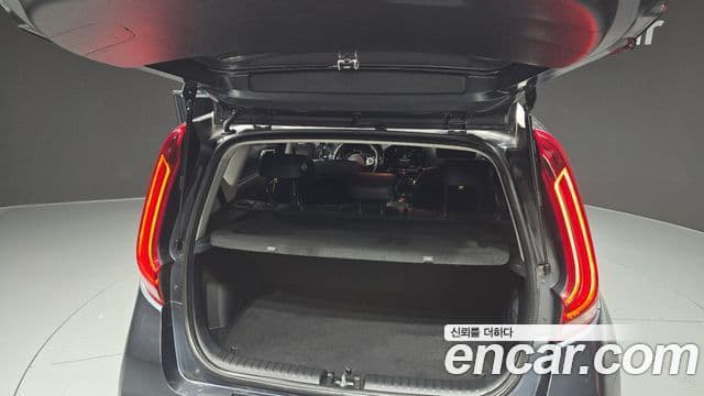 Kia Soul 부스터 EV Noblesse, 2019 20