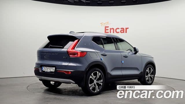 Volvo XC40 B4 Inscription, 2022 2