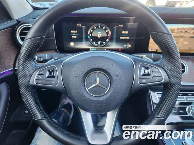 Mercedes-Benz E-класс W213 Exclusive, 2017 12