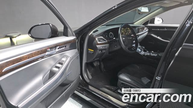 Genesis G90 Premium Luxury, 2019 10