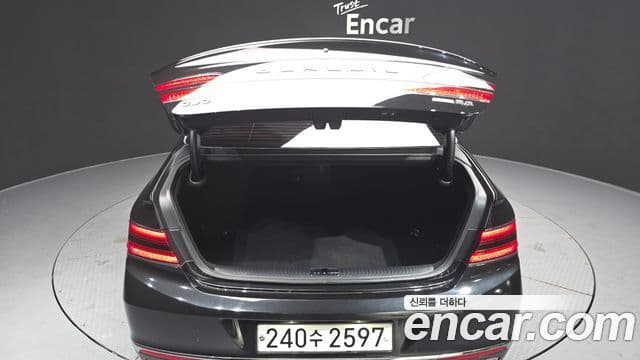 Genesis G90 Premium Luxury, 2019 20