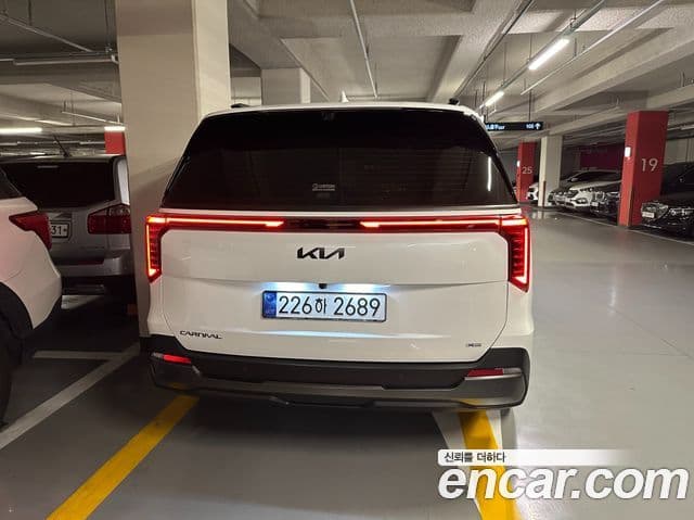 Kia The / новый New Carnival 4세대 HEV 9인승 X Line, 2026 7