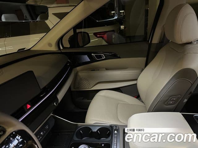 Kia The / новый New Carnival 4세대 HEV 9인승 X Line, 2026 16