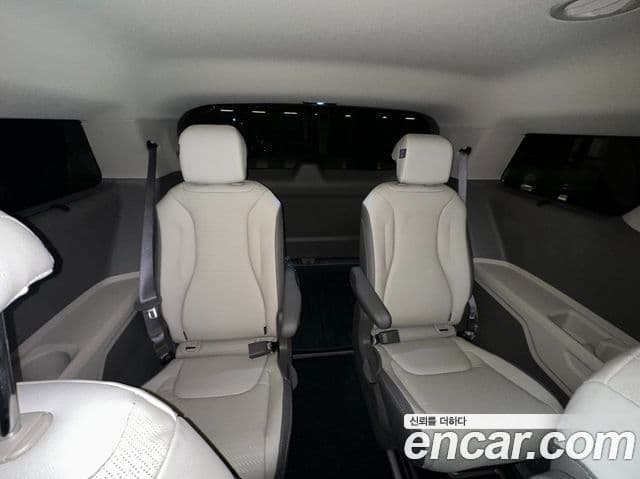 Kia The / новый New Carnival 4세대 HEV 9인승 X Line, 2026 19