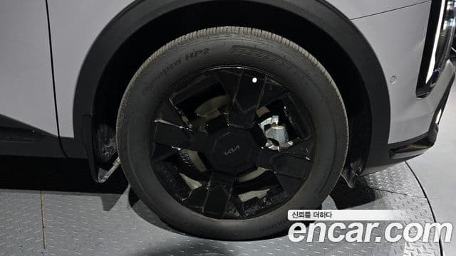 Kia The / новый New Sportage 5세대 гибрид Signature X Line, 2026 все фото