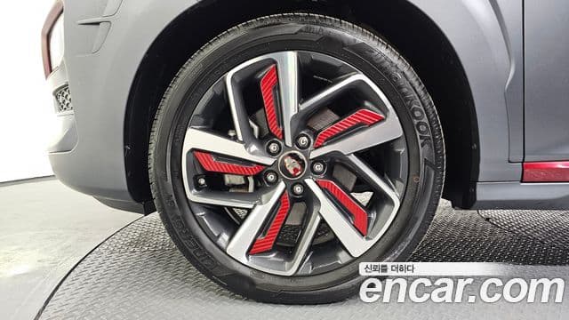 Hyundai Kona Iron Man Edition, 2019 все фото