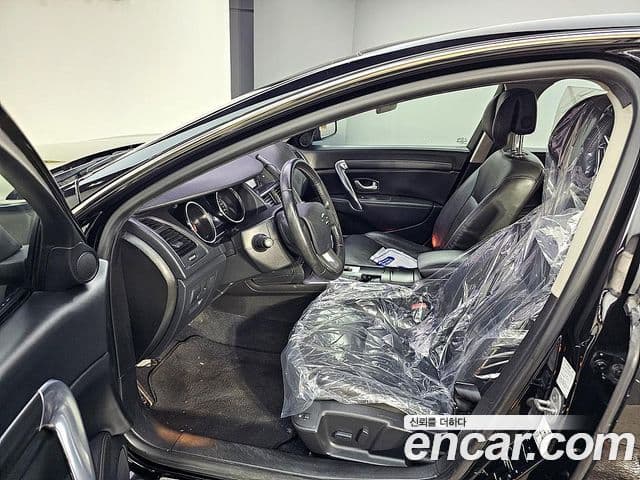 Renault Korea(Samsung) SM7 Nova LPLI 2.0 LPe для людей с инвалидностью, 2016 9