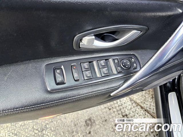 Renault Korea(Samsung) SM7 Nova LPLI 2.0 LPe для людей с инвалидностью, 2016 15