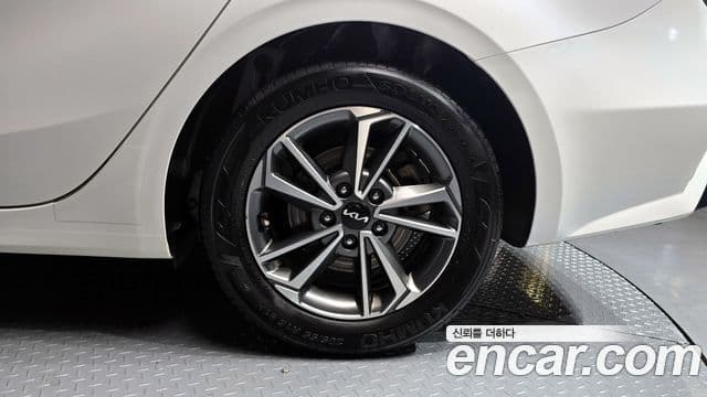 Kia The / новый New K3 2세대 Prestige, 2022 все фото