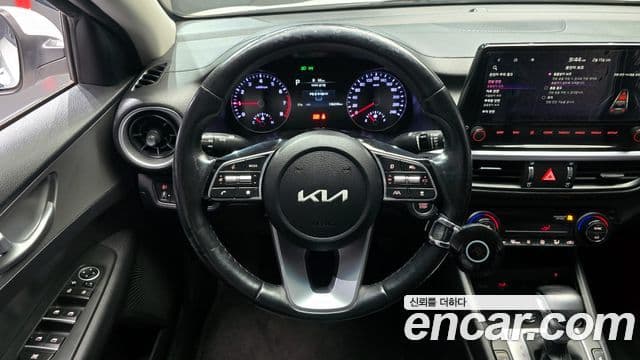 Kia The / новый New K3 2세대 Prestige, 2022 13