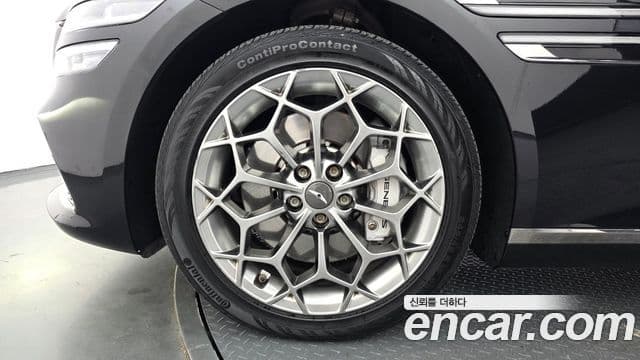 Genesis G80 (RG3) бензин 3.5 турбо AWD, 2021 все фото