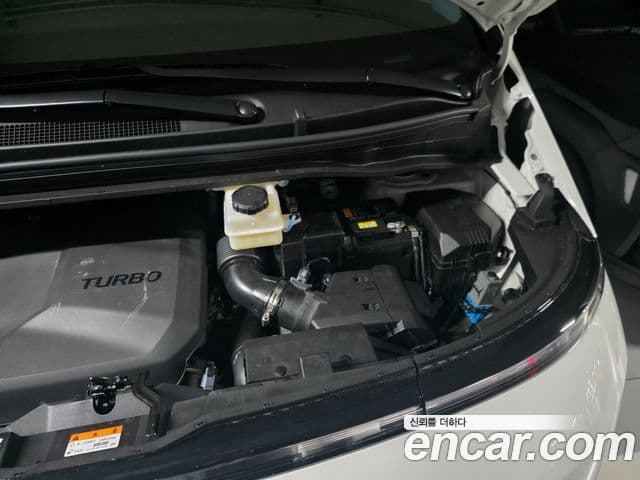 Hyundai Staria Modern, 2025 6